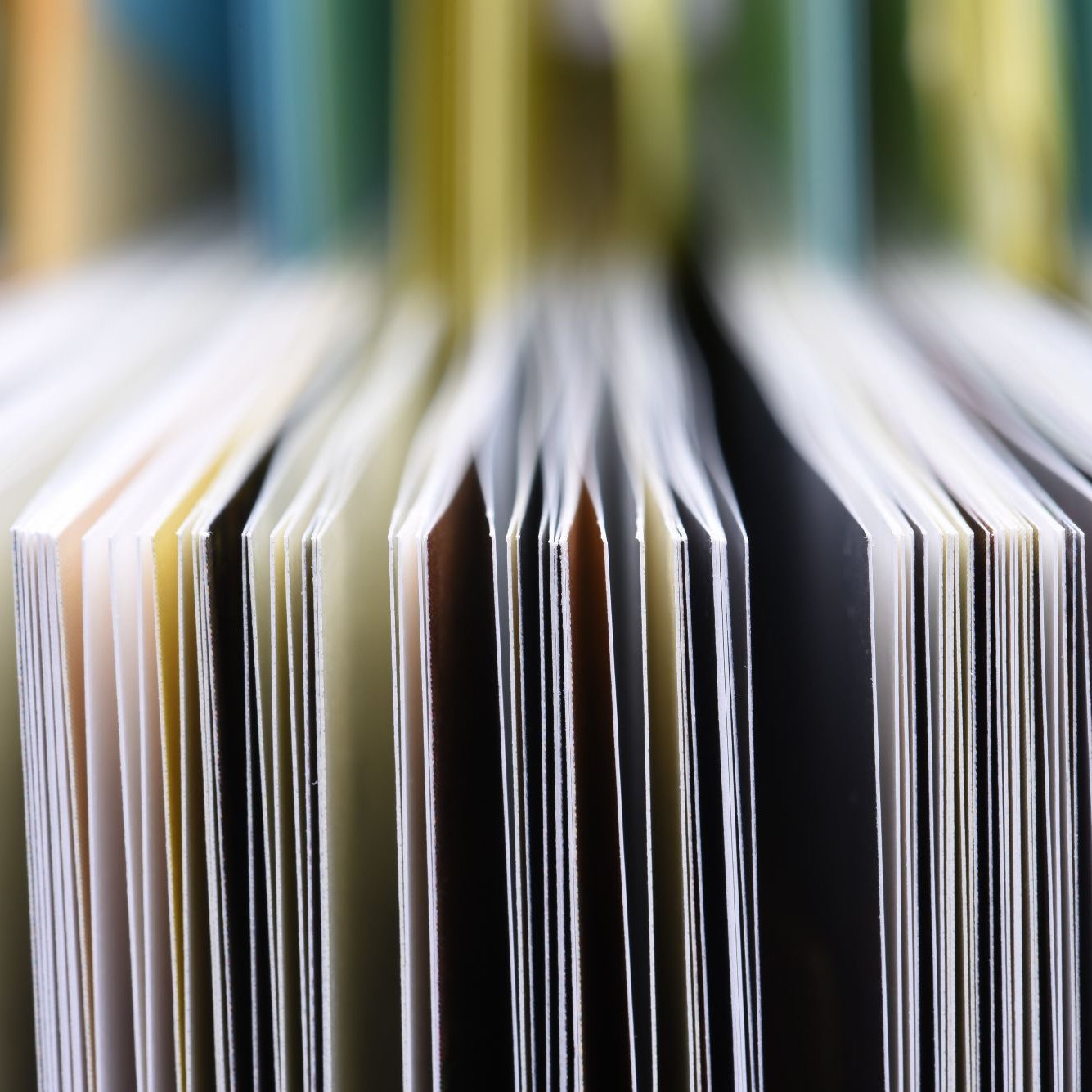 Aufgefächterte Buchseiten